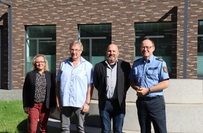 Polizeipräsidium Trier: POL-PPTR: Polizeihauptkommissare in den Ruhestand verabschiedet