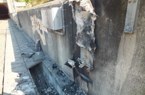 Bundespolizeiinspektion Karlsruhe: BPOLI-KA: Sachbeschädigung durch Brandlegung im Bereich Pfingstbergtunnel