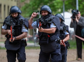 POL-FR: Freiburg: Gemeinsame Übung des Universitätsklinikums Freiburg und dem Polizeipräsidiums Freiburg - rund 200 Beteiligte trainieren für den Ernstfall