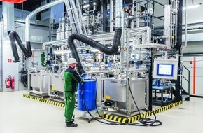 Fraunhofer-Zentrum f&uuml;r Chemisch-Biotechnologische Prozesse CBP: Damit Innovation nicht im Labor endet