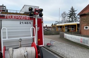 Feuerwehr Flotwedel: FW Flotwedel: Gleich zwei parallele Einsätze für die Feuerwehren in der Samtgemeinde Flotwedel