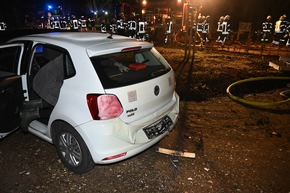 POL-STD: Erneut Kupferdiebstähle in Harsefeld, Scheune und Autos bei Brand in Mulsum zerstört, 24-Jähriger greift eingesetzte Polizisten in Hammah an, Unter Alkohol am Steuer auf geparktes Auto aufgefahren