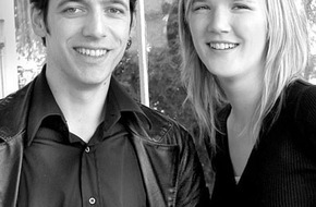 Ecole ATHENAEUM-EUROPE: L'école d'architecture et design Athenaeum se distingue dans le cadre du concours "MEUBLE 21" 2003 - Un 1er prix à l'Athenaeum!