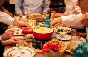 JANE UHLIG PR Kommunikation & Publikationswesen: Presse-Meldung I Best Western Premier IB Hotel Friedberger Warte: Käsefondue-Events und öffentlicher Weihnachtsmarkt