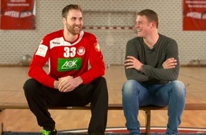 Sky Deutschland: Manuel Neuer zollt den Europameistern Respekt: "Handball ist der härtere Sport"