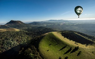 Danone DACH: Die Vulkankette Chaine des Puys, Ursprung des natürlichen Mineralwassers Volvic, wird von der UNESCO zum Weltnaturerbe erklärt (FOTO)