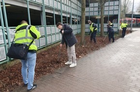 Polizeiinspektion Stade: POL-STD: Tötungsdelikt in Stade - Spurensuche wird fortgesetzt - Wichtige Zeugen werden gebeten, sich zu melden