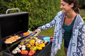 Wort & Bild Verlagsgruppe - Gesundheitsmeldungen: Gesünder Grillen: Mehr Gemüse, besser indirekt Grillen und Alufolie meiden