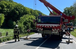Feuerwehr Sprockhövel: FW-EN: Schwerer Verkehrsunfall mit Linienbus - 10 Personen verletzt