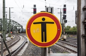 Bundespolizeidirektion Sankt Augustin: BPOL NRW: Lebensgefährlicher Leichtsinn! - Aufenthalt im Gleisbereich kann tödlich enden - Bundespolizei warnt