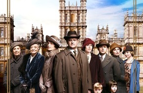 Sky Deutschland: Liebe, Intrigen und Geheimnisse in der britischen Aristokratie: die fünfte Staffel "Downton Abbey" ab 1. April auf Sky