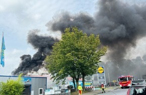 Feuerwehr Erkrath: FW-Erkrath: Zwei Brandeinsätze am Dienstag forderten die Feuerwehr Erkrath