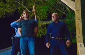 ProSieben: Showdown unter der Kuppel: ProSieben zeigt das Staffelfinale des US-Mystery-Hits "Under The Dome" am 2. Oktober 2013 (BILD)