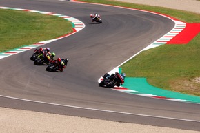 Medienmitteilung: Iannone sichert sich den ersten Sieg im H-D Bagger World Cup