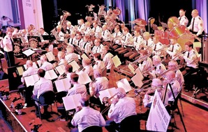 Polizeipräsidium Karlsruhe: POL-KA: Polizeimusikkorps spielt am 8. Oktober in Walzbachtal-Wössingen für das Hospiz-Projekt "Arista NORD"