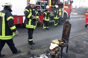 Freiwillige Feuerwehr Werne: FW-WRN: Adventskranz in Brand geraten