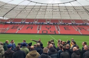 STIGA GmbH: Pressemitteilung: Erfolgreiches STIGA Händlerevent 2025 in der BayArena