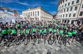 Skoda Auto Deutschland GmbH: SKODA mobilisiert das Velorace Dresden als Hauptsponsor, Namensgeber und Fahrzeugpartner (FOTO)