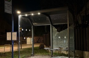 Kreispolizeibeh&ouml;rde Soest: POL-SO: Erneut Warteh&auml;uschen besch&auml;digt