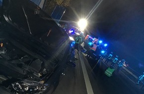 Feuerwehr Bochum: FW-BO: Schwere Verkehrsunfall mit zwei Kindern auf der Autobahn A43