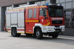 Feuerwehr Dorsten: FW-RE: Gartenlaube durch Feuer zerstört