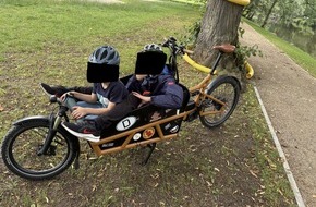 Polizeiinspektion Wilhelmshaven/Friesland: POL-WHV: Diebstahl eines Lastenrades - Polizei Wilhelmshaven bittet um Hinweise