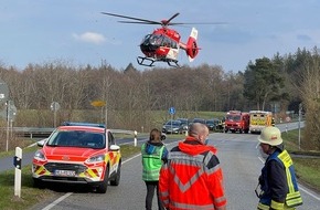 Kreisfeuerwehrverband Rendsburg-Eckernförde: FW-RD: Erneut schwerer Unfall auf der B430 - Fünf Menschen zum Teil schwer verletzt