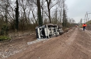 Polizeidirektion Landau: POL-PDLD: Unfall mit Betonmischer