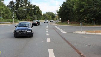 Kreispolizeibehörde Höxter: POL-HX: Verkehrsunfall unter Drogeneinfluss