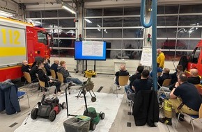 Kreisfeuerwehr Oldenburg: FW-OLL: Feuerwehr Wildeshausen übt technische Rettung bei Maschinen- und Arbeitsunfällen