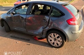 Polizeipräsidium Westpfalz: POL-PPWP: Unfall mit Lkw