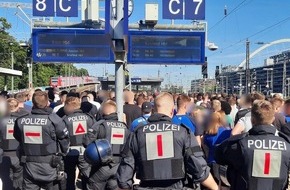 Bundespolizeidirektion Sankt Augustin: BPOL NRW: Der 1.FC Köln empfängt Gäste aus Gelsenkirchen: Bundespolizei mit verstärkten Kräften im Einsatz