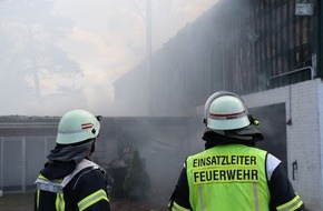 Kreisfeuerwehrverband Segeberg: FW-SE: Feuer in einem alten Stallgebäude