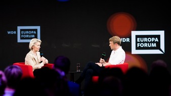 WDR Westdeutscher Rundfunk：Ursula von der Leyen beim WDR欧洲论坛：Keine Zusammenarbeit mit Extremisten nach der EU-Wahl