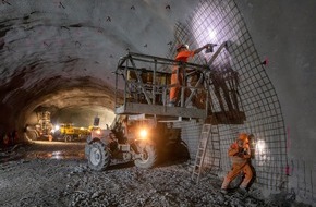 BLS AG: Sanierung Oströhre Lötschberg-Basistunnel: BLS schliesst Bauarbeiten Ende Februar ab