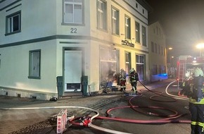 Polizeiinspektion Stralsund: POL-HST: Brand in den ehemaligen Geschäftsräumen eines Textilhauses in Richtenberg