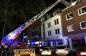 Feuerwehr Dinslaken: FW Dinslaken: Einsatzreicher Samstag für Feuerwehr und Rettungsdienst - gemeldeter Balkonbrand in Hiesfeld