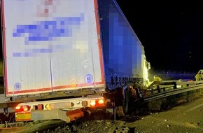 Polizeipräsidium Westpfalz: POL-PPWP: Lkw-Unfall mit stundenlangen Auswirkungen