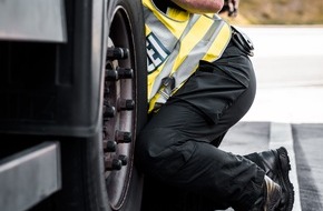 Landespolizeidirektion Th&uuml;ringen: LPD-EF: Th&uuml;ringer Polizei stoppt Reisebus mit Schulkindern