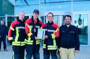 Feuerwehr Böblingen: FW Böblingen: Die Feuerwehr Böblingen beim Towerrun in Rottweil