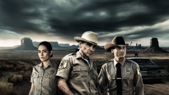 RTL Crime: Ein blutiges Geheimnis drängt ans Licht: Western Mystery Thriller "Dark Winds" von George R. R. Martin und Robert Redford feiert Deutschlandpremiere bei RTL Crime