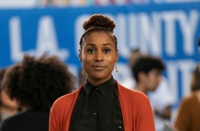 Sky Deutschland: Yes, bitch! Issa Ray kämpft in der dritten Staffel von "Insecure" wieder mit Humor gegen Rassismus