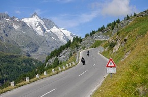 ADAC SE: Große Freiheit, große Fahrt, Großglockner - Motorräder zum Mieten beim ADAC / Mietstationen deutschlandweit / ADAC Mitglieder mieten günstiger / Ermäßigte Mauttickets im Vorverkauf für Alpenpässe