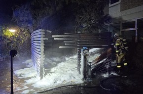 Feuerwehr Neuss: FW-NE: Containerbrand an der Eichendorffstra&szlig;e | Feuer am Nelly-Sachs-Gymnasium