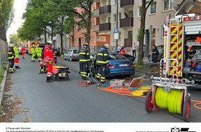 Feuerwehr M&uuml;nchen: FW-M: Technische Rettung nach Verkehrsunfall (Neuhausen)