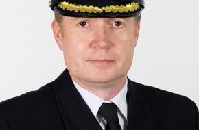 Presse- und Informationszentrum Marine: Wechsel an der Spitze bei den Marinefliegern (FOTO)