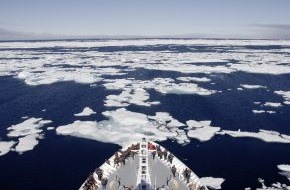Hapag-Lloyd Cruises: MS HANSEATIC: erfolgreiche Durchquerung der legendären Nordwest-Passage