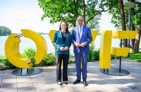 OWF Ostdeutsches Wirtschaftsforum: PM: Merz w&uuml;rdigt Zukunftsregion Ostdeutschland