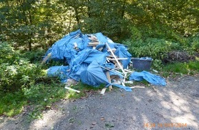 Polizeipräsidium Freiburg: POL-FR: Waldshut-Tiengen: Illegale Müllablagerung - Polizei sucht Zeugen