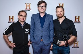 The HISTORY Channel: Wigald Boning in Köln: Neue Doku-Reihe "Wigald & Fritz - Die Geschichtsjäger" feierte Vorpremiere auf dem Film Festival Cologne (FOTO)